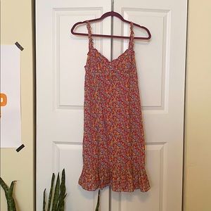 Fun, form-fitting dress💃